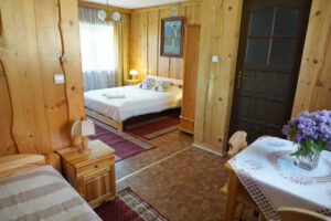DOMKI I POKOJE GROŃ PLACÓWKA TATRY