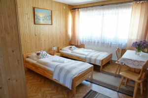 DOMKI I POKOJE GROŃ PLACÓWKA TATRY