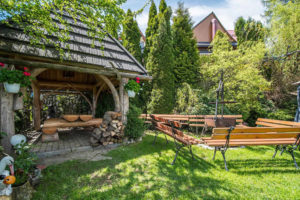 NOCLEGI U WOJTKA PRZY WYCIĄGU Z WIDOKIEM NA TATRY BUKOWINA TATRZAŃSKA
