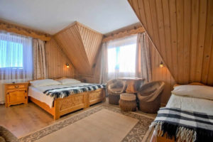NOCLEGI U WOJTKA PRZY WYCIĄGU Z WIDOKIEM NA TATRY BUKOWINA TATRZAŃSKA