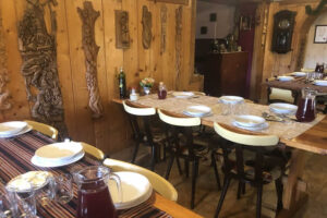 POKOJE JOLKA W BUKOWINIE TATRZAŃSKIEJ Z WIDOKIEM NA TATRY