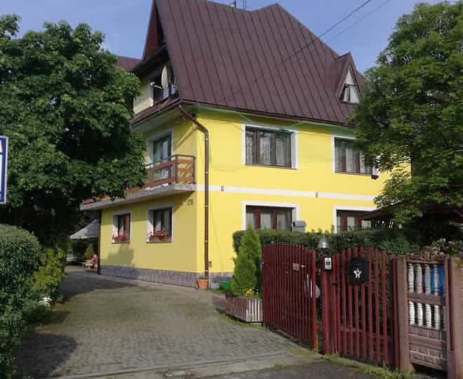 APARTAMENTY & POKOJE ARENDA NIEDZICA NAD JEZIOREM CZORSZTYŃSKIM