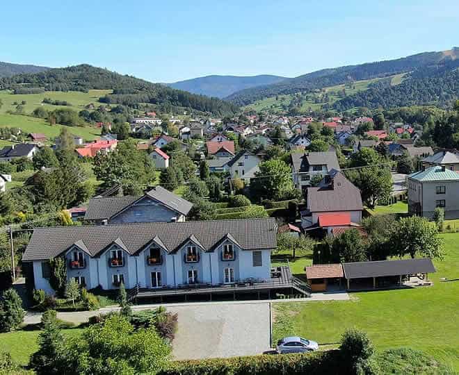 AGROKAMIENIEC BESKID ŻYWIECKI