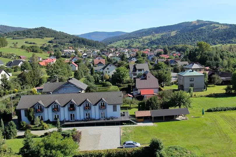 AGROKAMIENIEC BESKID ŻYWIECKI