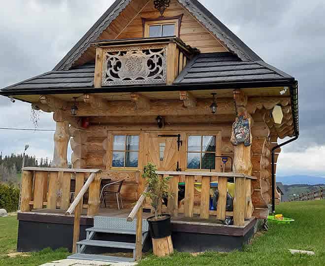 DOMEK GÓRALSKI U ANI Z WIDOKIEM NA TATRY W GLICZAROWIE