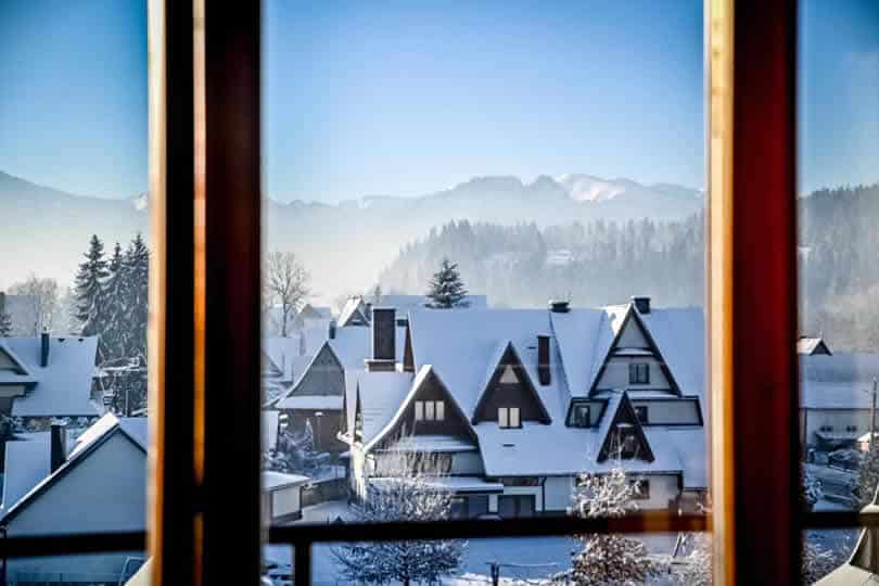 AGROTATRY U CUDZICHA BLISKO WYCIĄGU TATRY