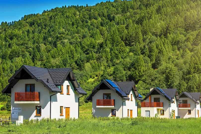 SŁONECZNA OSADA DOMKI NAD DUNAJCEM KROŚCIENKO PIENINY