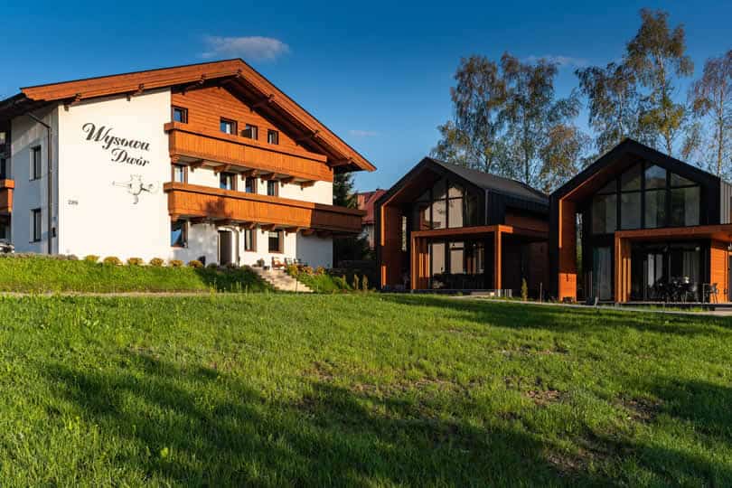 APARTAMENTY & DOMKI WYSOWA DWÓR BESKID NISKI