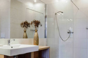 APARTAMENTY & DOMKI WYSOWA DWÓR BESKID NISKI