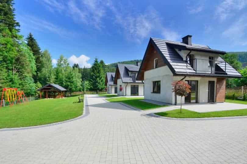 DOMKI SOBALSKI CAŁOROCZNE ZAWOJA BABIOGÓRSKI PARK NARODOWY BESKID ŻYWIECKI