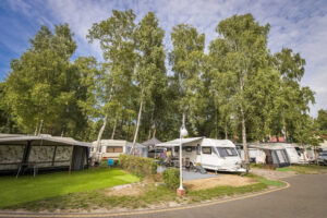 CAMPING & DOMKI AMBRE ŁEBA NAD MORZEM